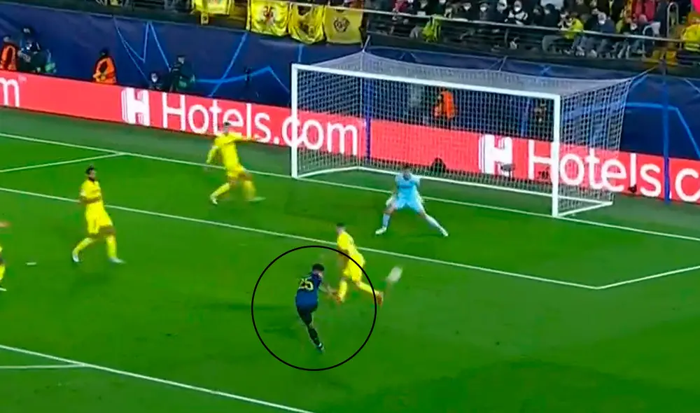 Sancho marcó su primera gol oficial con el United. Foto: captura TNT Sports