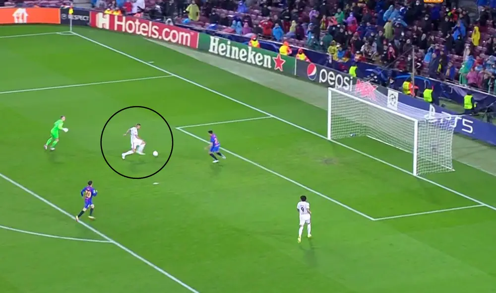 Benfica estuvo muy cerca de llevarse la victoria en el Camp Nou. Foto: captura Ziggo Sport Golf Benfica estuvo muy cerca de llevarse la victoria en el Camp Nou. Foto: captura Ziggo Sport Golf