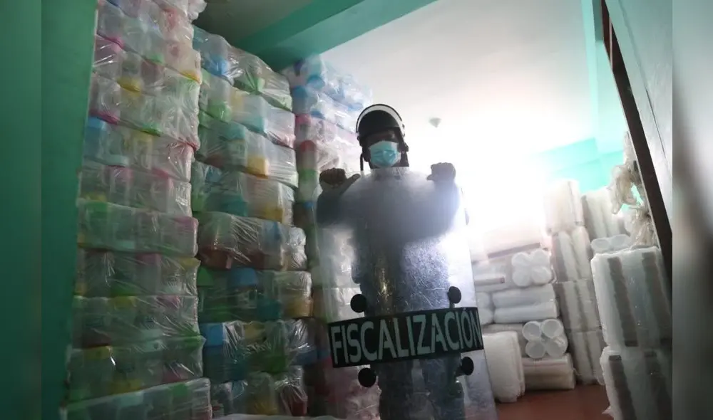 La MML ha clausurado 12 almacenes clandestinos dentro del mencionado conglomerado y en predios ubicados en la zona de Barrios Altos. Foto: MML