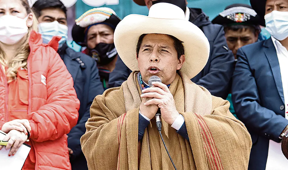 Confrontación. Presidente Pedro Castillo le dijo al Congreso que, al igual que el Ejecutivo, también debe rendir cuentas sobre su gestión en estos cien días. Foto: difusión Confrontación. Presidente Pedro Castillo le dijo al Congreso que, al igual que el Ejecutivo, también debe rendir cuentas sobre su gestión en estos cien días. Foto: difusión