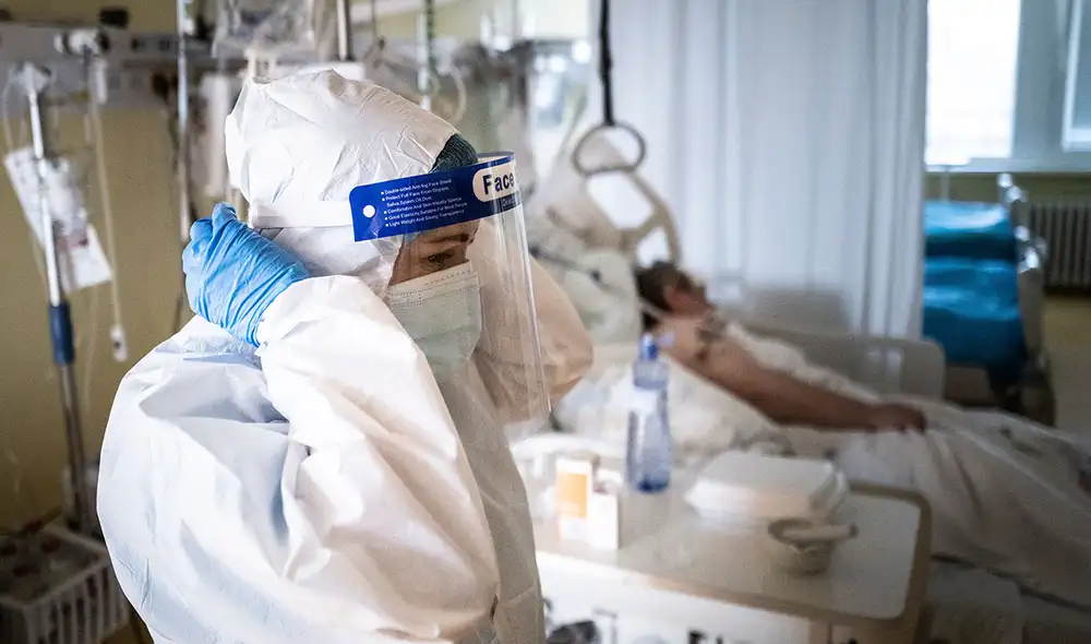 El Gobierno de Eslovaquia aprobó un confinamiento para las dos próximas semanas por nueva ola de COVID-19. Foto. AFP El Gobierno de Eslovaquia aprobó un confinamiento para las dos próximas semanas por nueva ola de COVID-19. Foto. AFP
