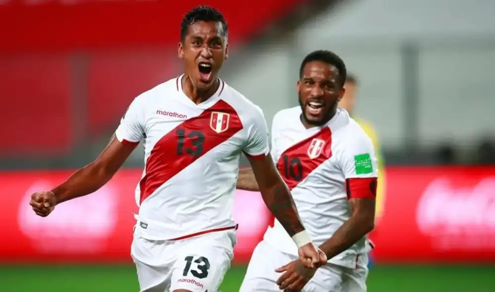 Renato Tapia habló acerca de la ilusión de volver a un Mundial. Foto: AFP Renato Tapia habló acerca de la ilusión de volver a un Mundial. Foto: AFP