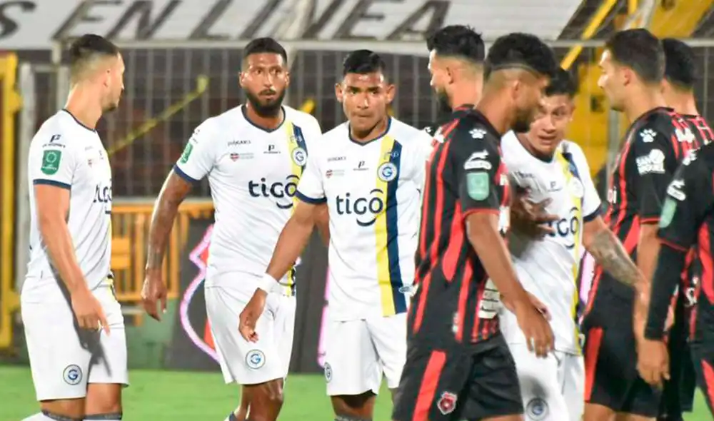 El duelo entre Alajuelense y Guadalupe se disputó en el Estadio Alejandro Morera Soto de Alajuela. Foto: Prensa Guadalupe El duelo entre Alajuelense y Guadalupe se disputó en el Estadio Alejandro Morera Soto de Alajuela. Foto: Prensa Guadalupe