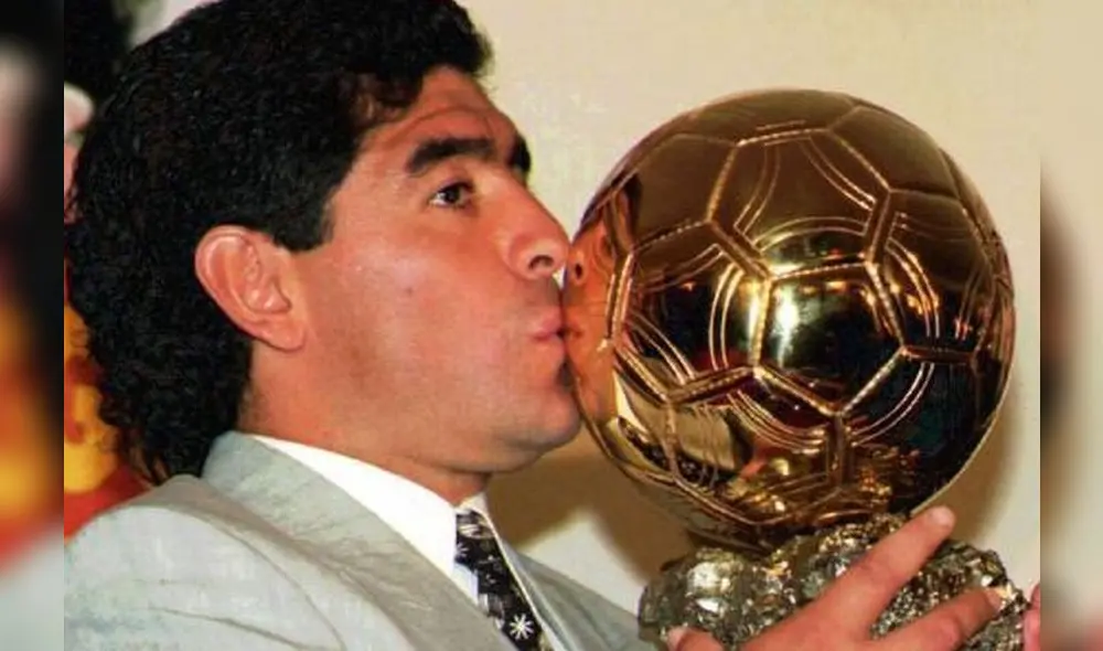 En 1995 recibió un Balón de Oro Honorífico por su trayectoria para compensarlo. Foto: La Nación.