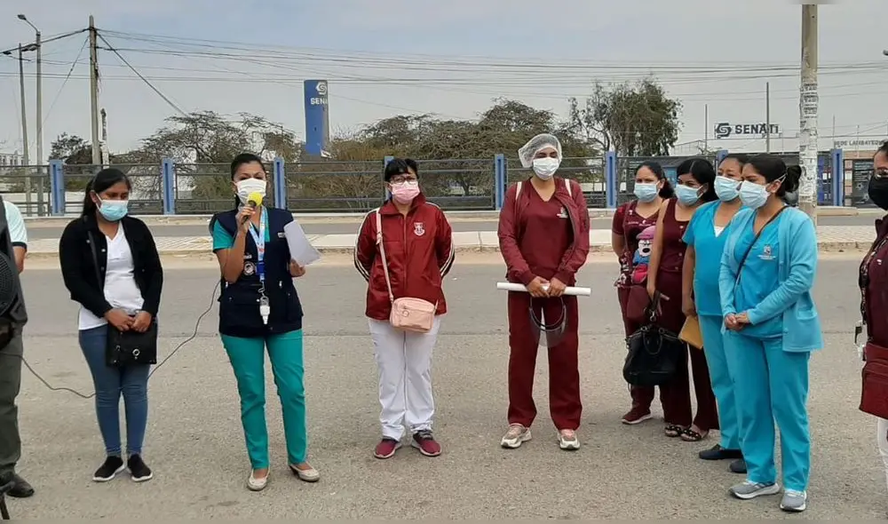 Plantón fue en los exteriores del Gobierno Regional de Lambayeque. Foto: Carlos Vásquez/URPI-LR