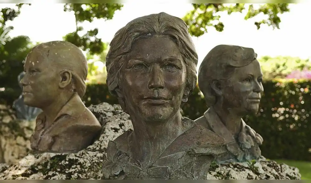 Monumento a las hermanas Mirabal. Foto: gaceta.unam Monumento a las hermanas Mirabal. Foto: gaceta.unam
