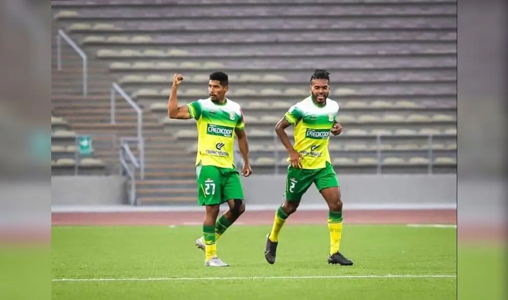 Serrato fue clave en la campaña por sus goles. Aquí en una celebración con el brazo levantado. Foto: FPF