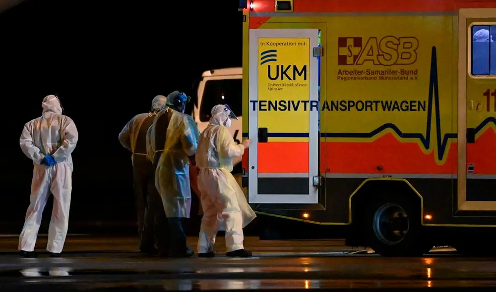 La Asociación Médica Mundial señaló que, a mediano plazo, solo la vacunación contra la COVID-19 podría ayudar a combatir la situación. Foto: AFP La Asociación Médica Mundial señaló que, a mediano plazo, solo la vacunación contra la COVID-19 podría ayudar a combatir la situación. Foto: AFP