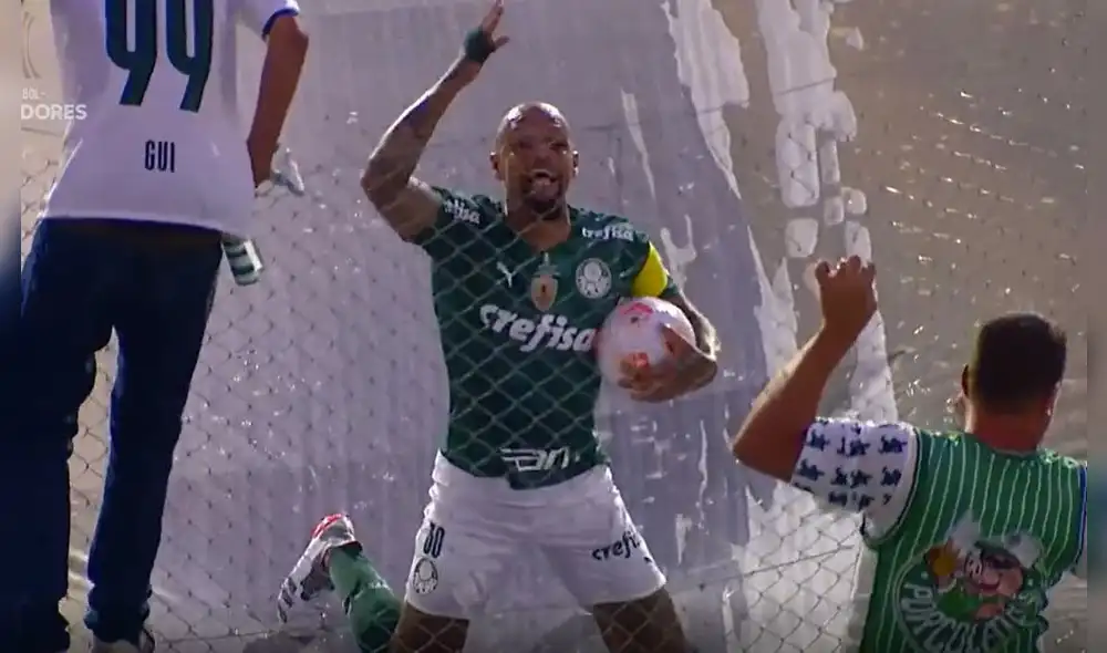 Felipe Melo levantó su segunda Copa Libertadores con Palmeiras. Foto: Twitter Conmebol Libertadores Felipe Melo levantó su segunda Copa Libertadores con Palmeiras. Foto: Twitter Conmebol Libertadores