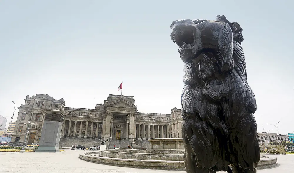 Corte. El Poder Judicial se pronunciará sobre la moción de vacancia contra el presidente Pedro Castillo; en tanto, las finanzas se afectan por las medidas consideradas desestabilizadoras. Foto: Carlos Contreras