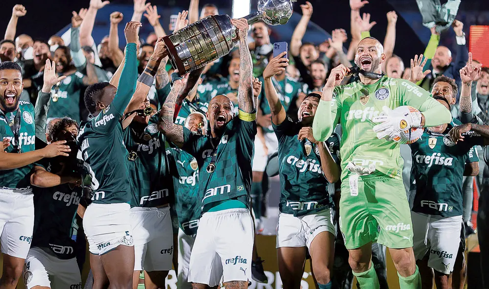 Ganador. Palmeiras es el primer bicampeón de Libertadores desde Boca Jrs. (2000 y 2001). Foto: EFE Ganador. Palmeiras es el primer bicampeón de Libertadores desde Boca Jrs. (2000 y 2001). Foto: EFE