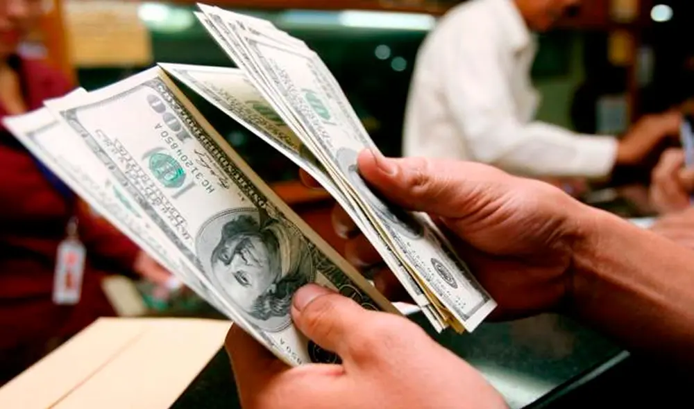 Dólar BCV 28 de noviembre en Venezuela, donde decenas de personas aprovecharon el Black Friday el 26 de noviembre. Foto: EFE Dólar BCV 28 de noviembre en Venezuela, donde decenas de personas aprovecharon el Black Friday el 26 de noviembre. Foto: EFE