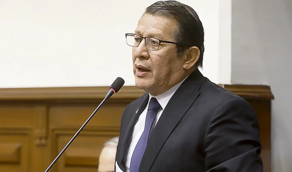 Congreso. Salhuana asegura que honrará su palabra. Foto: difusión Congreso. Salhuana asegura que honrará su palabra. Foto: difusión