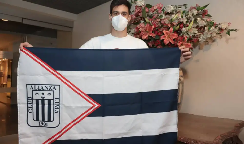 Lacerda tuvo minutos en las dos finales que se jugaron entre Alianza Lima y Cristal. Foto: Prensa Alianza Lima