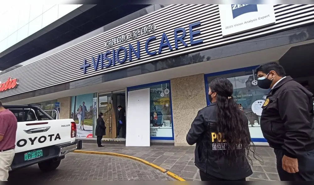 El hecho ocurrió en la cuadra dos de la avenida Ricardo Palma, ubicado en el distrito de Miraflores. Foto: Jessica Merino/ URPI-LR El hecho ocurrió en la cuadra dos de la avenida Ricardo Palma, ubicado en el distrito de Miraflores. Foto: Jessica Merino/ URPI-LR
