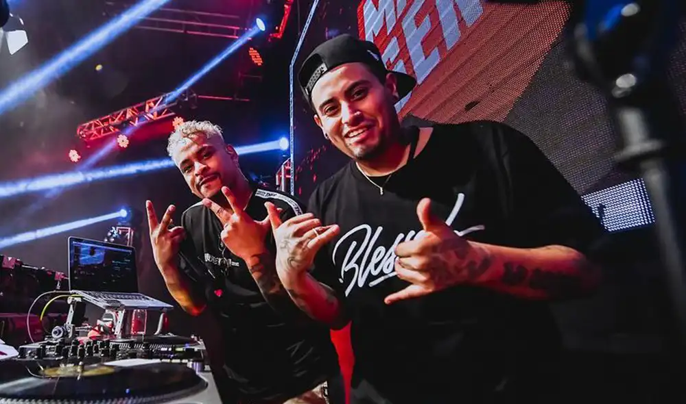 Metz y Dmandado, host y DJ de FMS Perú. Foto: Urban Roosters