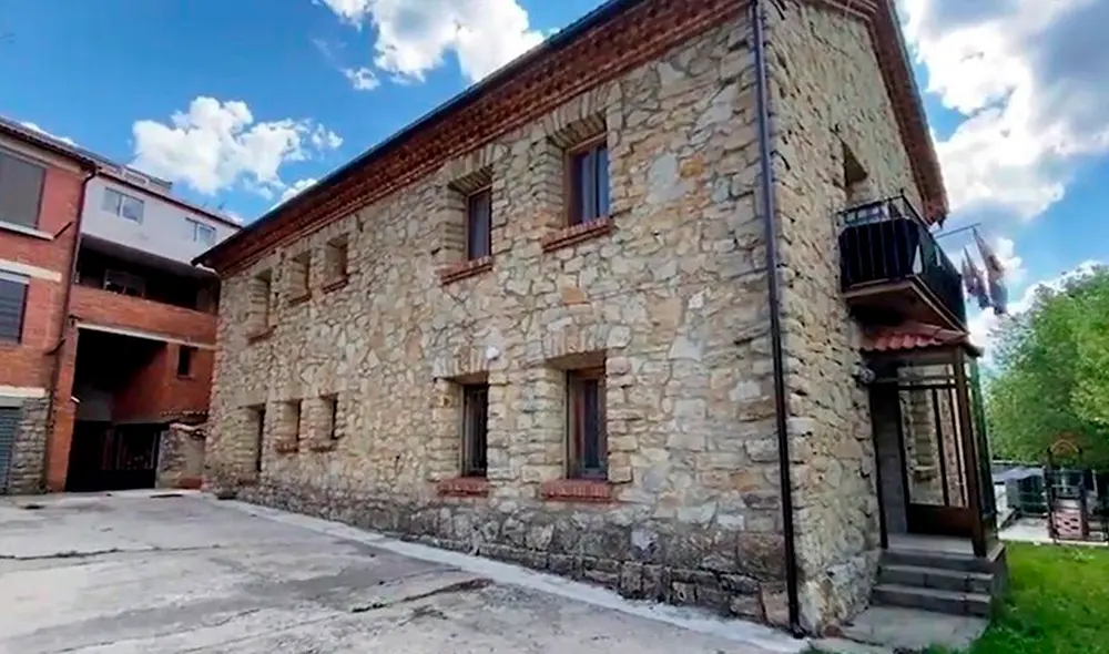 Una calle del pueblo español de Griegos, enmarcado en la Sierra de Albarracín. Foto: Ayuntamiento de Griegos Una calle del pueblo español de Griegos, enmarcado en la Sierra de Albarracín. Foto: Ayuntamiento de Griegos