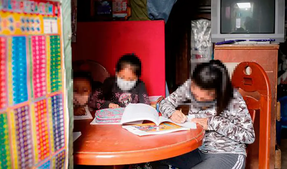 Estudiantes de bajos recursos vieron dificultado su aprendizaje durante la pandemia por falta de conectividad. Foto: Antonio Melgarejo/La República Estudiantes de bajos recursos vieron dificultado su aprendizaje durante la pandemia por falta de conectividad. Foto: Antonio Melgarejo/La República