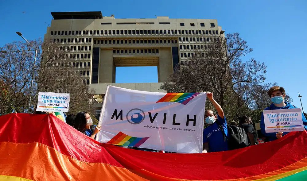 En Chile se han movilizado en respaldo al matrimonio igualitario. Foto: AFP