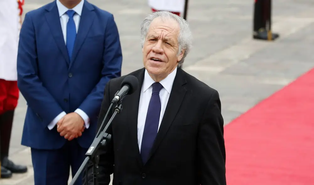 Luis Almagro, secretario general de la OEA, arribó al Perú como parte de la agenda de su visita oficial con el fin de ver temas en común. Foto: Carlos Félix / La República
