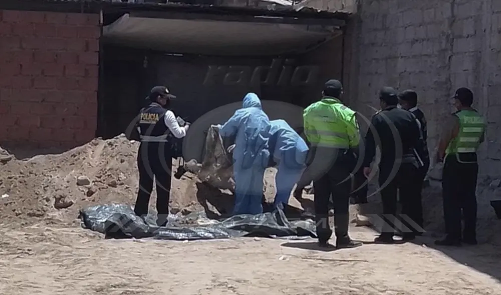 El cuerpo fue hallado cuando se realizaba construcción dentro de una vivienda. Foto: Cortesía Radio Uno