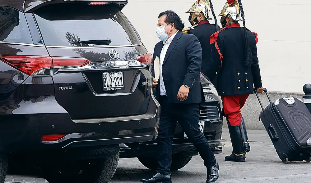 Más dinero. Bruno Pacheco debe aclarar origen de su dinero. Foto: Gerardo Marín / La República Más dinero. Bruno Pacheco debe aclarar origen de su dinero. Foto: Gerardo Marín / La República