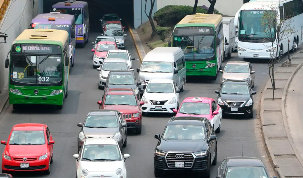 Hoy no circula viernes 3 de diciembre de 2021: calendario y placas que descansan en CDMX y EdoMex.