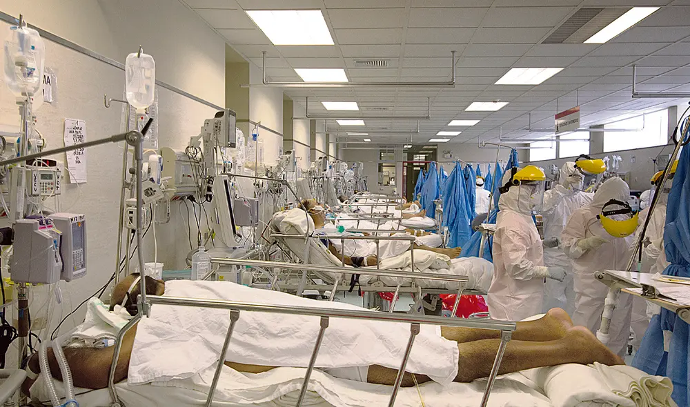 Rebrote. Hay más hospitalización y demanda de camas UCI. Foto: John Reyes / La República Rebrote. Hay más hospitalización y demanda de camas UCI. Foto: John Reyes / La República