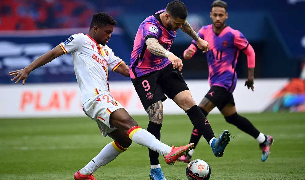 PSG y Lens se enfrentan en una nueva jornada del fútbol francés. Foto: AFP