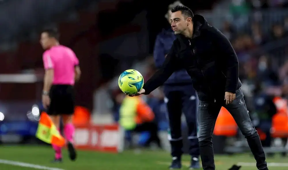 Xavi Hernández sumó su primera derrota en la Liga Santander. Foto: EFE