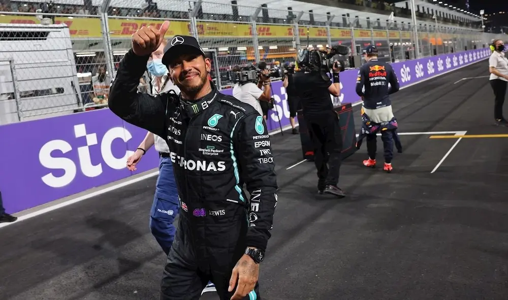 Hamilton sigue en la lucha por su octavo título mundial de la Formula 1. Foto: EFE.
