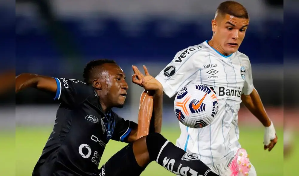 En encuentro Valle vs. Emelec tendrá lugar en el estadio Banco Guayaquil de Pichincha en Ecuador. Foto: EFE En encuentro Valle vs. Emelec tendrá lugar en el estadio Banco Guayaquil de Pichincha en Ecuador. Foto: EFE