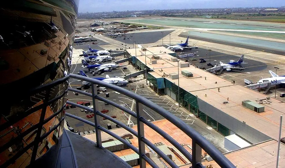 El nuevo terminal se entregará en el año 2025 y contará con un área de más de 160.000 m² y junto al terminal existente ofrecerán un área combinada de 250.000 m². Foto: LAP