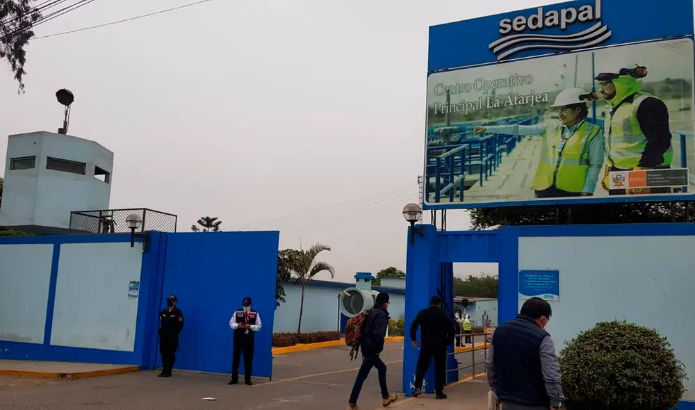 Familiares del menor llegaron hasta el lugar para pedir su pronta ubicación. Foto: Mary Luz Aranda / URPI-LR Familiares del menor llegaron hasta el lugar para pedir su pronta ubicación. Foto: Mary Luz Aranda / URPI-LR