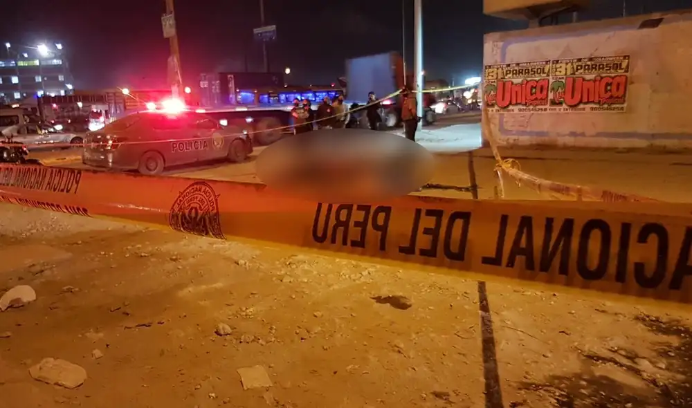 La PNP cercó la zona y el presunto culpable ya ha sido trasladado a la comisaría del distrito. Foto: Grace Mora/ URPI-LR La PNP cercó la zona y el presunto culpable ya ha sido trasladado a la comisaría del distrito. Foto: Grace Mora/ URPI-LR