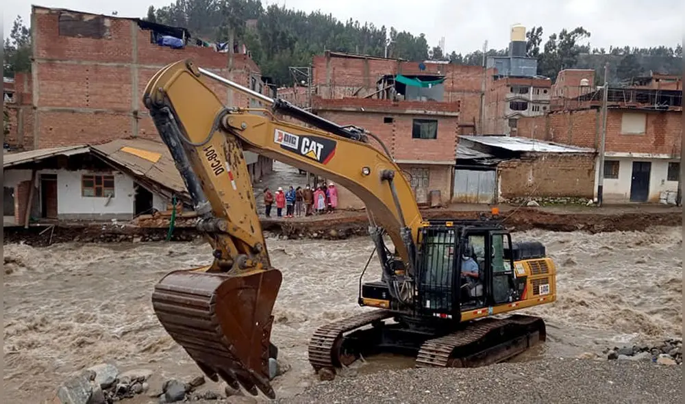 COER informó que se destinó maquinaria para descolmatar los ríos. Foto: COER Áncash.