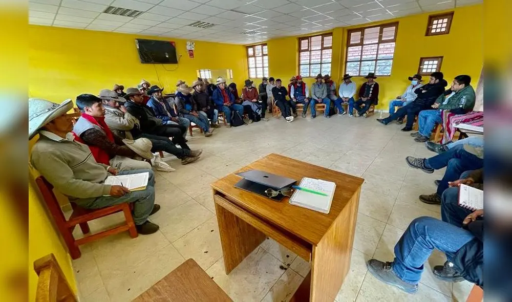 Minem continúa promoviendo acuerdos entre comunidades de Chumbivilcas y empresa minera. Foto: Minem