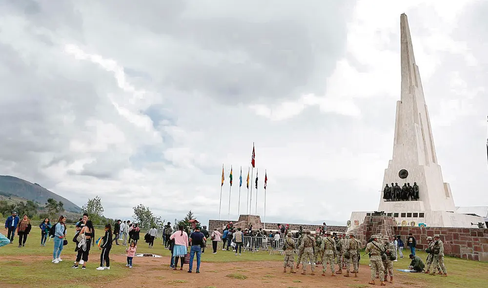 Motivo. Se da en conmemoración de la Batalla de Ayacucho. Foto: Marco Cotrina/La República Motivo. Se da en conmemoración de la Batalla de Ayacucho. Foto: Marco Cotrina/La República