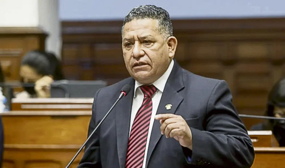 Promotor. Esdras Medina y sus proyectos contra la Sunedu. Foto: difusión Promotor. Esdras Medina y sus proyectos contra la Sunedu. Foto: difusión