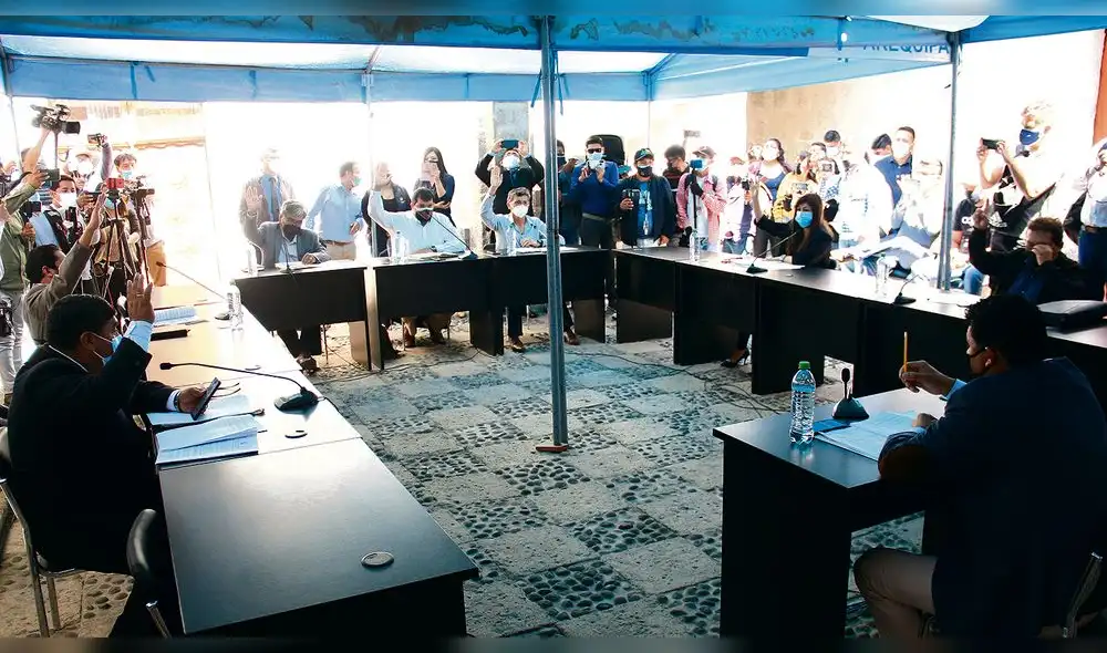 Pedido. Cámara de comercio exhortó a consejeros a informarse técnicamente y aprobar la adenda 13 de Majes II. Foto: La República