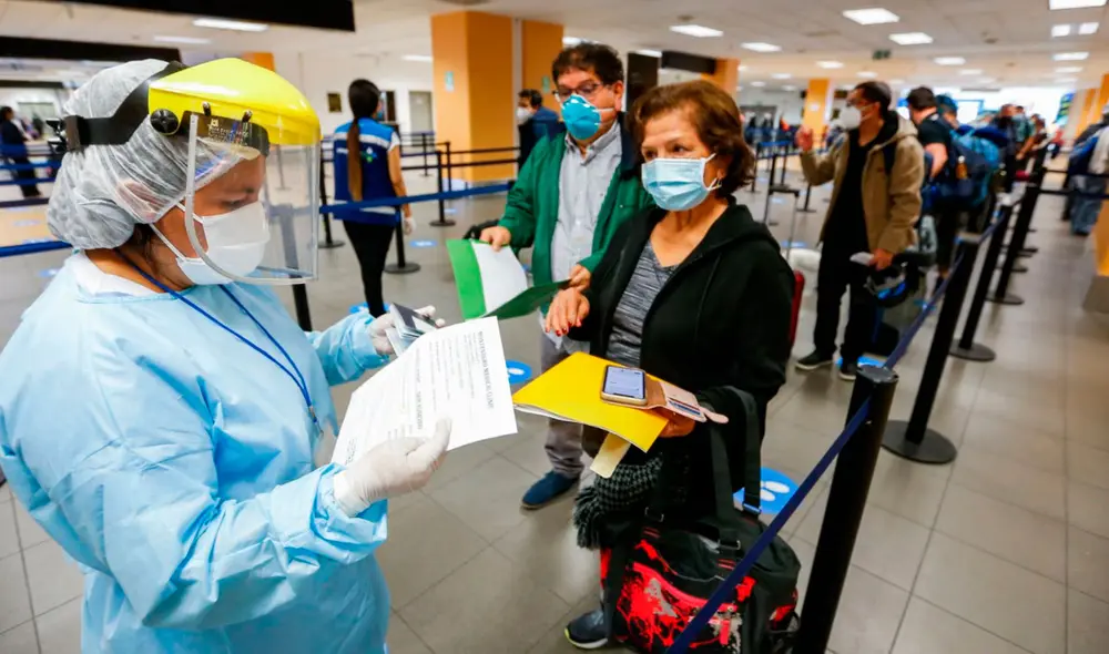 El Minsa inocula la dosis de refuerzo desde inicios de diciembre. Foto: La República