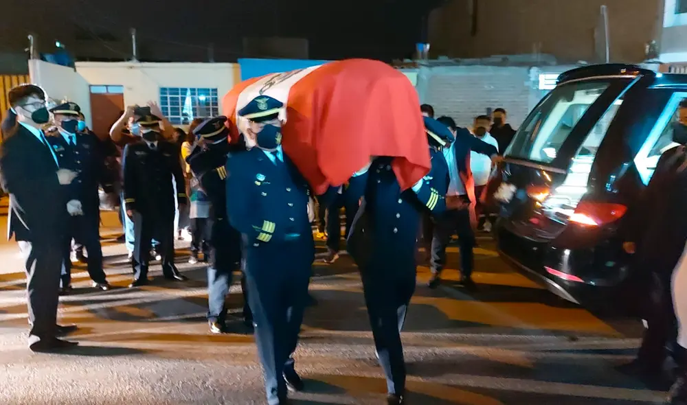 Alejandro Paz Mío nació en Piura en 1975. Fue especialista en mantenimiento de aeronaves y sus sistemas. Foto: Urpi/GLR Alejandro Paz Mío nació en Piura en 1975. Fue especialista en mantenimiento de aeronaves y sus sistemas. Foto: Urpi/GLR