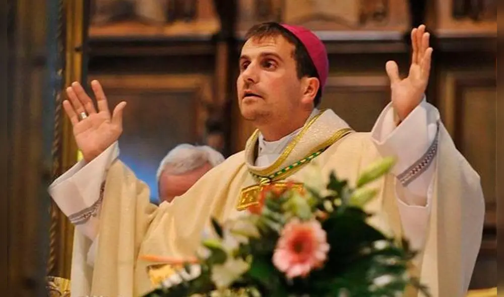 Xavier Novell se casó con la escritora Silvia Caballol el pasado 22 de noviembre. Foto: El Periódico Xavier Novell se casó con la escritora Silvia Caballol el pasado 22 de noviembre. Foto: El Periódico