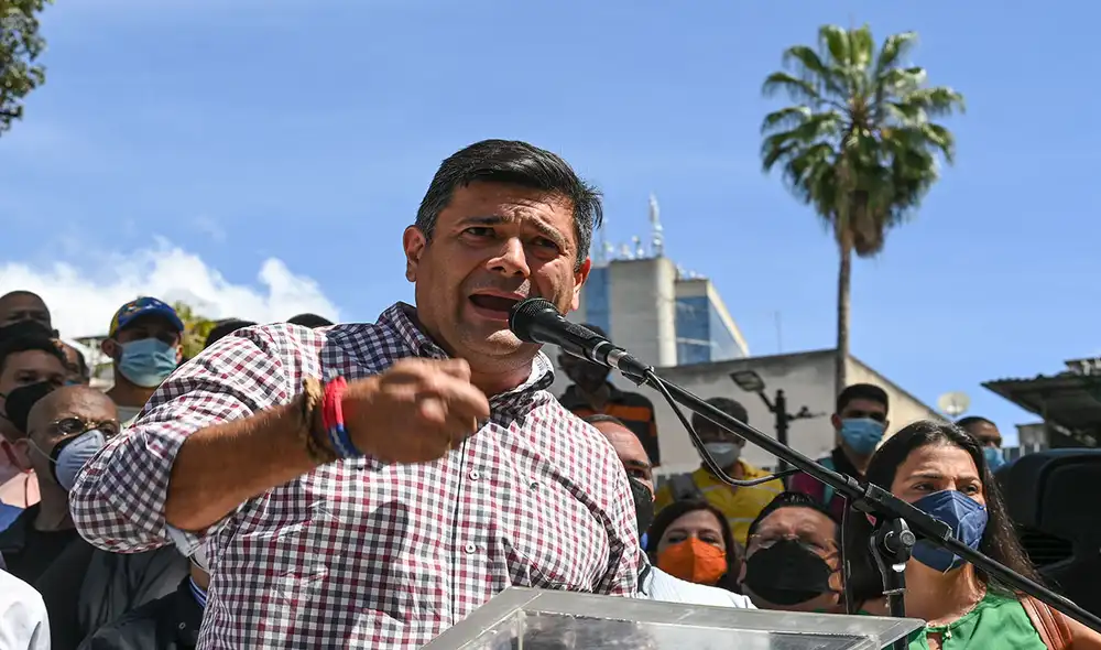 Freddy Superlano ahora respalda la candidatura de Sergio Garrido de cara a la nueva cita electoral en Barinas. Foto: AFP Freddy Superlano ahora respalda la candidatura de Sergio Garrido de cara a la nueva cita electoral en Barinas. Foto: AFP