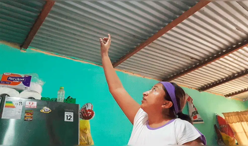 Madre de familia pide apoyo a la población. Foto: Gianella Aguirre / URPI - LR Madre de familia pide apoyo a la población. Foto: Gianella Aguirre / URPI - LR