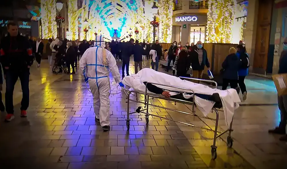 La protesta del enfermero Jorge Galán en el centro de Málaga. Foto: Jorge Galán