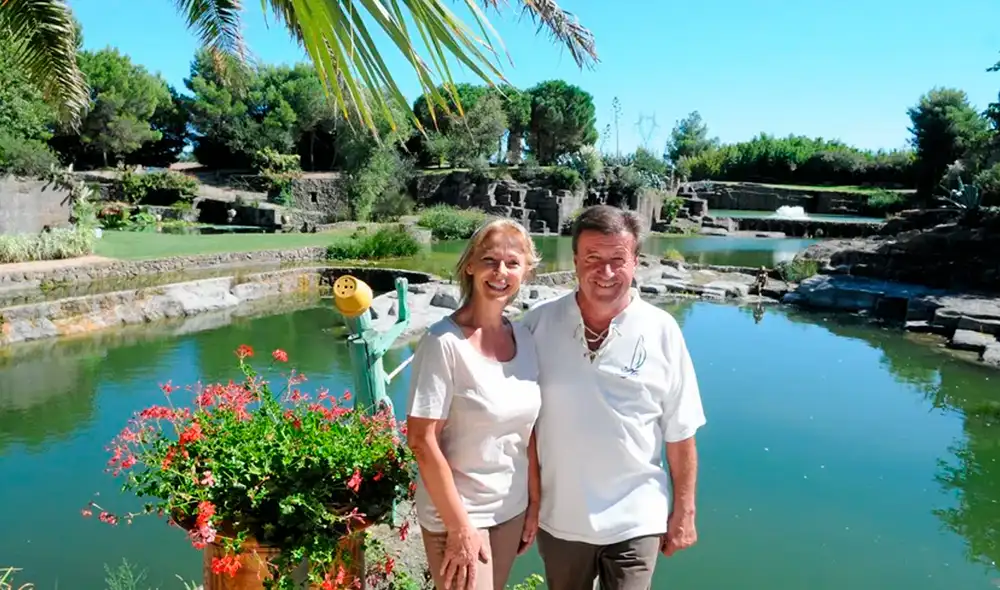 El fatal incidente se registró en la majestuoso jardín de cuatro hectáreas en la que vivía Daniel Malgouyres junto a su esposa. Foto: France Bleu El fatal incidente se registró en la majestuoso jardín de cuatro hectáreas en la que vivía Daniel Malgouyres junto a su esposa. Foto: France Bleu