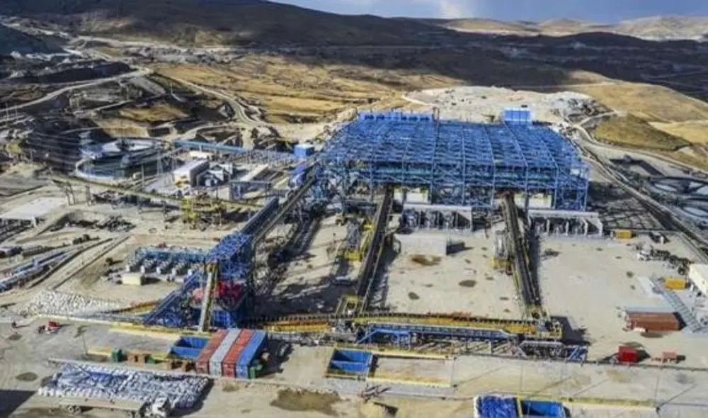 La empresa continúa solicitando la eliminación inmediata de los bloqueos. Foto: Andina