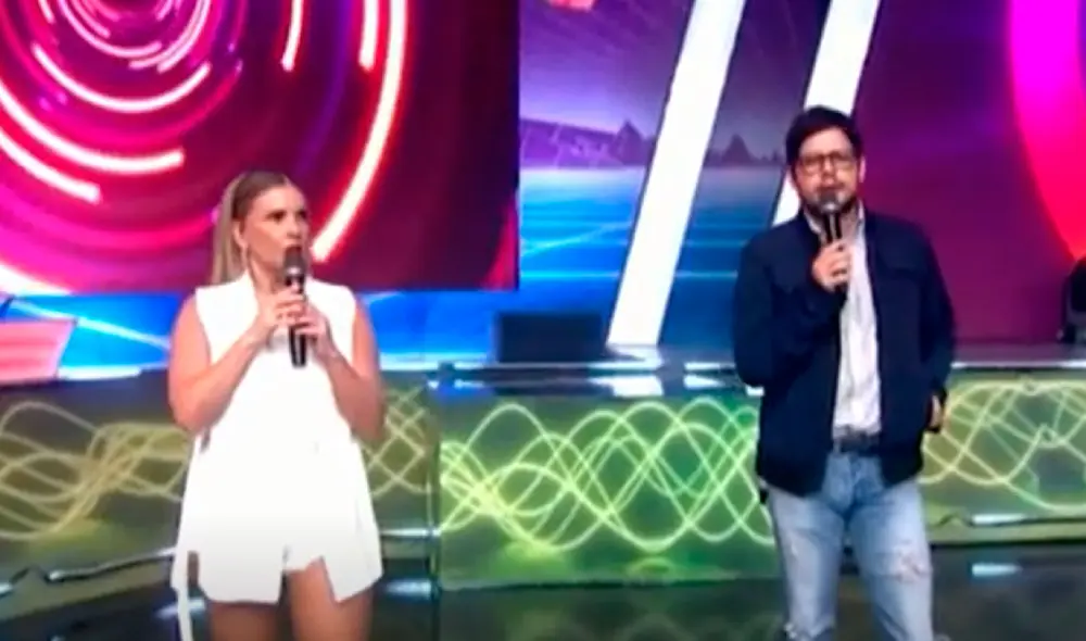 Johanna San Miguel y Gian Piero Díaz impactados luego de ver la publicidad de Esto es guerra. Foto: captura América Tv.