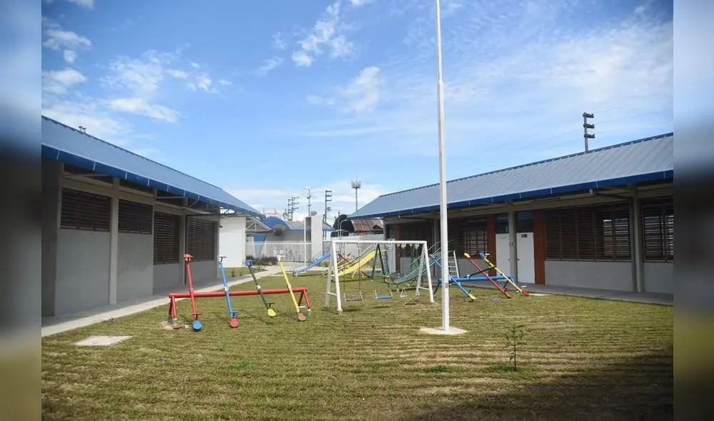 Dicha entrega beneficia a más de 800 estudiantes de Iquitos. Foto: difusión Dicha entrega beneficia a más de 800 estudiantes de Iquitos. Foto: difusión